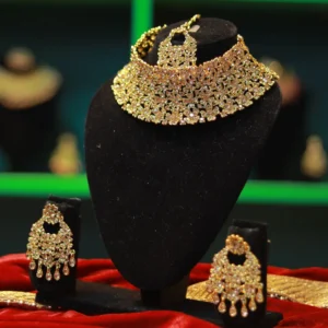 Posh Gold Plated Designer Necklace Set With stones and pearl