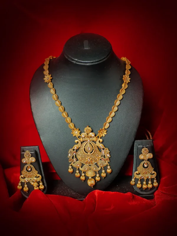 Posh Choker Set for Bride Wedding Rental - 5